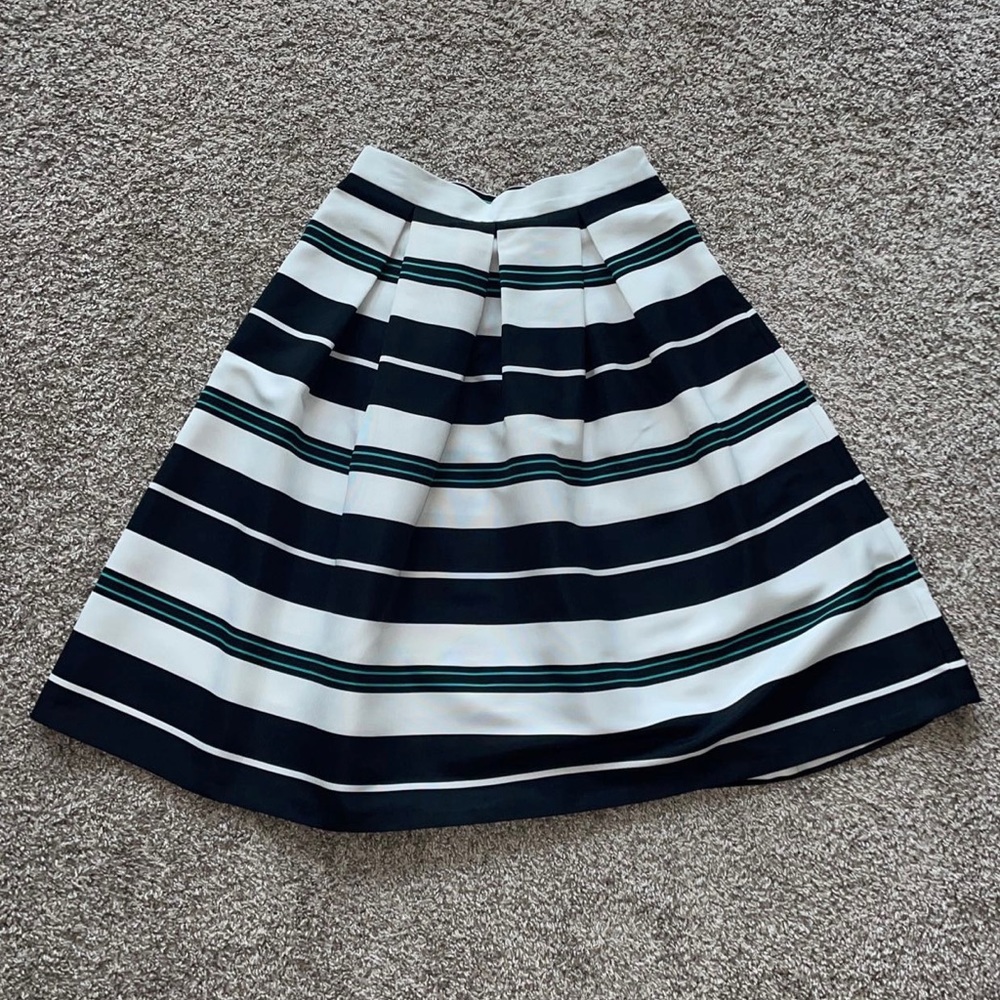 Midi Fit and Flare New York & Company skirt